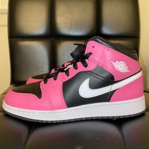 Pink Jordan 1